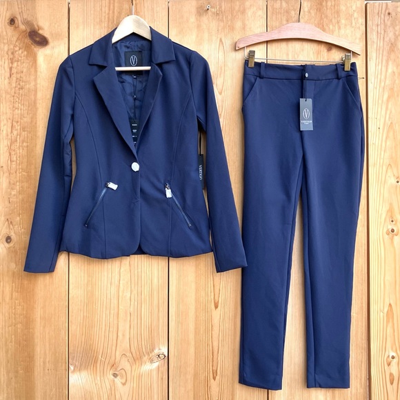 Vertigo Paris NWT Navy Blue Suit Sz XS